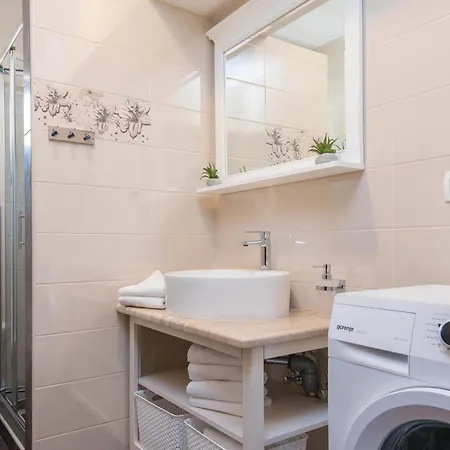 Apartman 2 Bedroom Gorgeous In Orebić